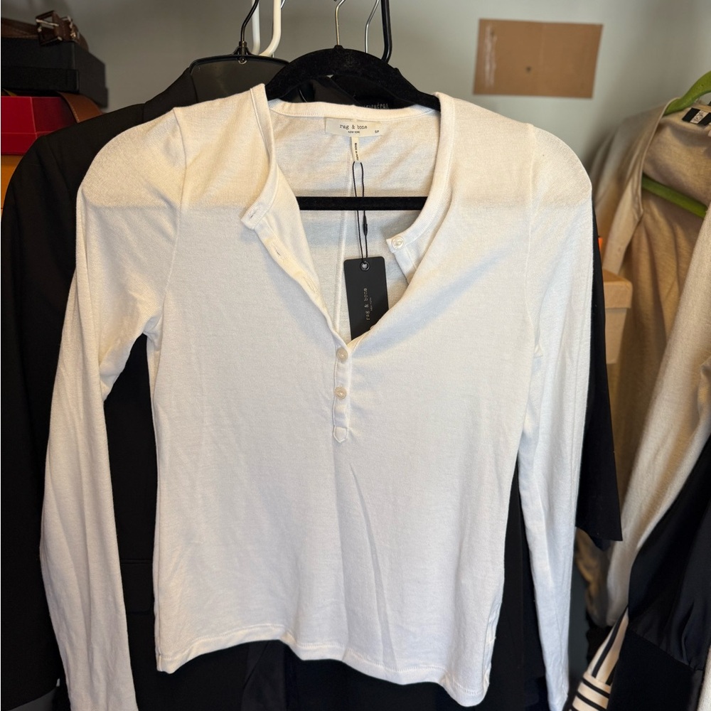 Rag & Bone Women’s NWT White Long Sleeve Tee Casual Basic Slimming Button Up